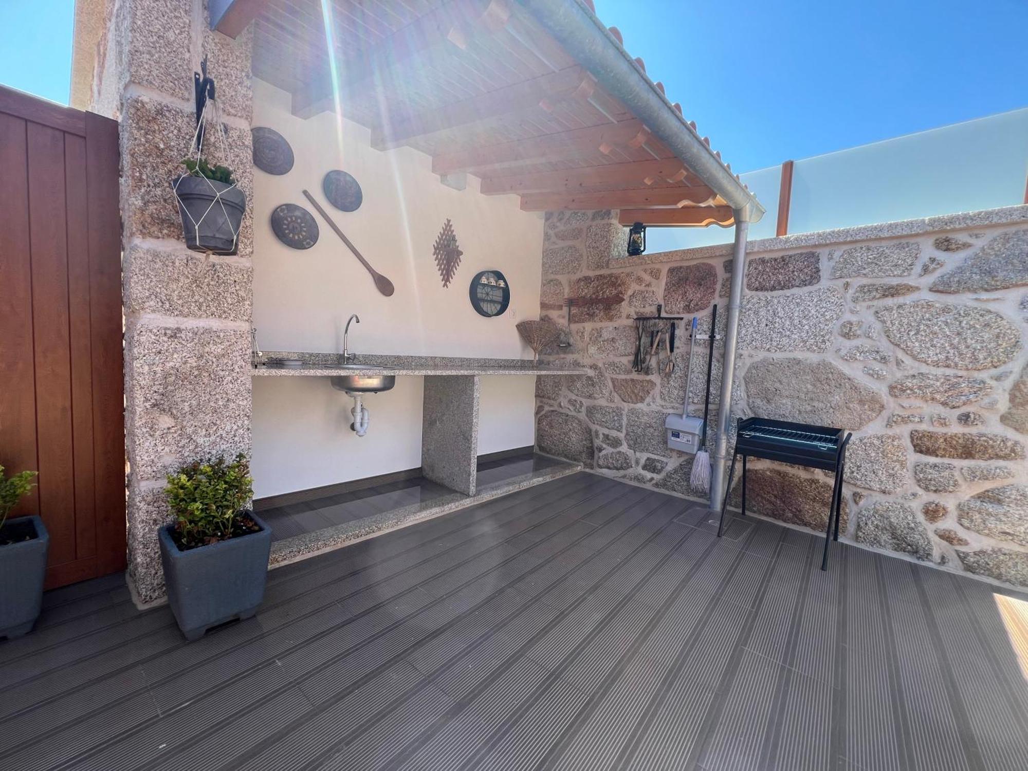 Eido De Bairros - Casa Cantinho Da Touca Arcos de Valdevez Exterior photo